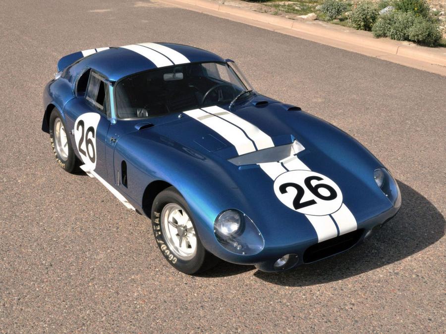  Shelby Cobra Daytona Coupe 1964 года  (фото 17 из 19)